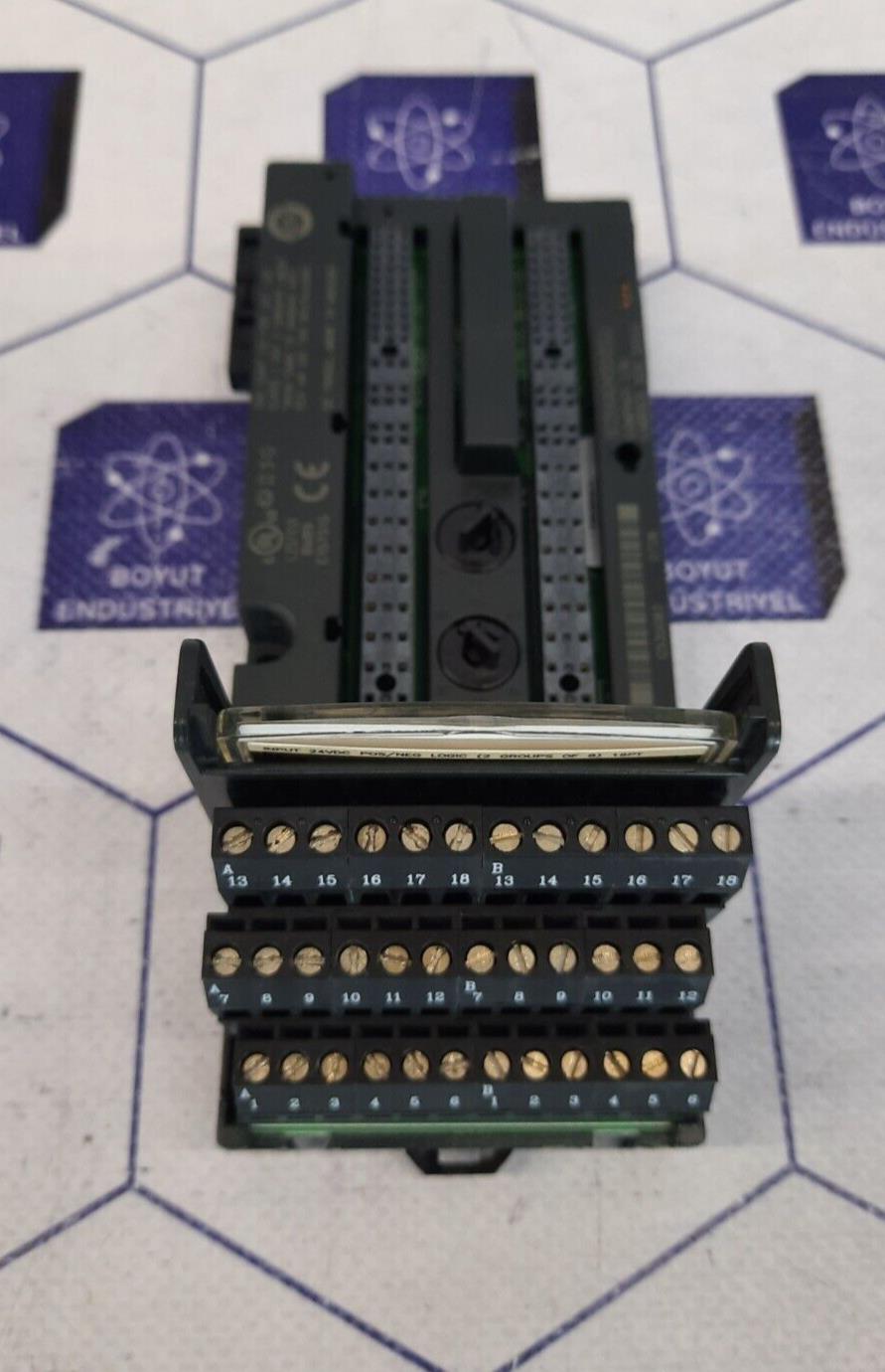 GE FANUC IC200CHS022J COMPACT I/O CARRIER BOX STYLE