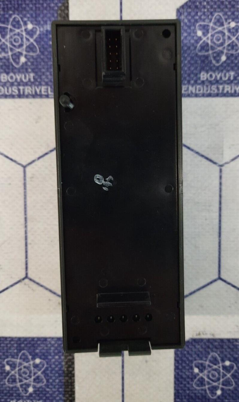 GE FANUC VERSAMAX  IC200PWR002D POWER SUPPLY EXPANDED 3.3VDC