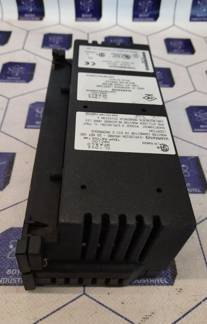 GE FANUC IC660BBD020U GENIUS 16PT SOURCE BLOCK