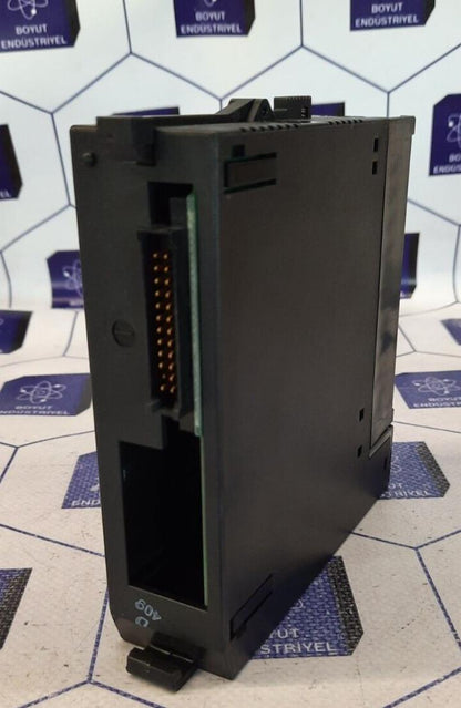 GE FANUC IC693MDL241F INPUT 24VAC/UDC 16PT