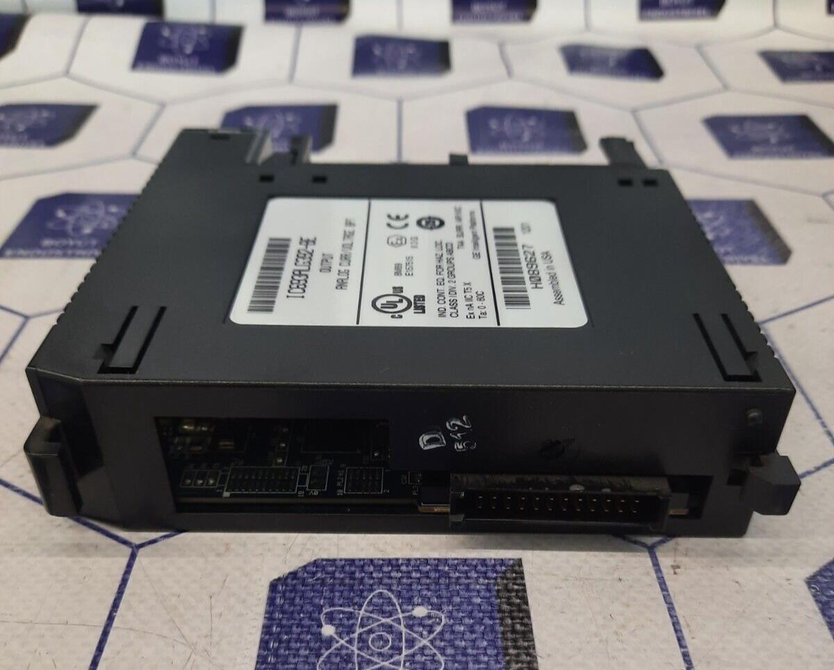 GE FANUC IC693ALG392-BE OUTPUT ANALOG CURR/VOLTAGE 8PT