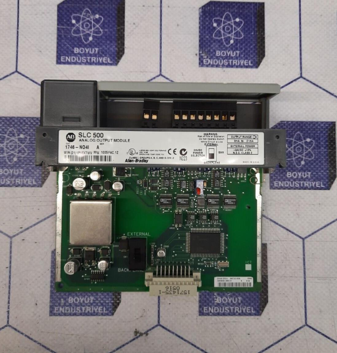 ALLEN BRADLEY  1746-NO4I SLC500 OUTPUT MODULE