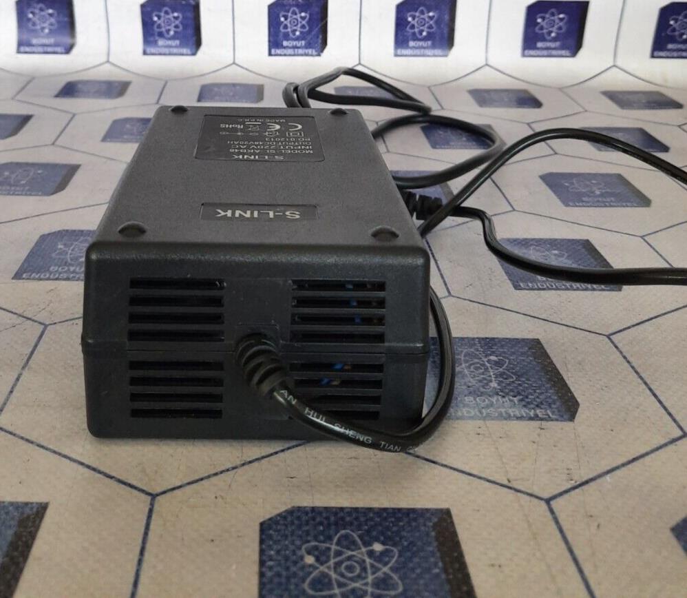 S-LINK SL-AKB48 CHARGER