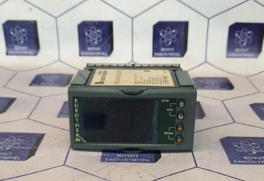 EUROTHERM 32H8I PROCESS CONTROLLER EQUIPMENT
