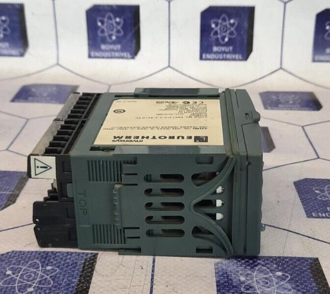 EUROTHERM 32H8I PROCESS CONTROLLER EQUIPMENT