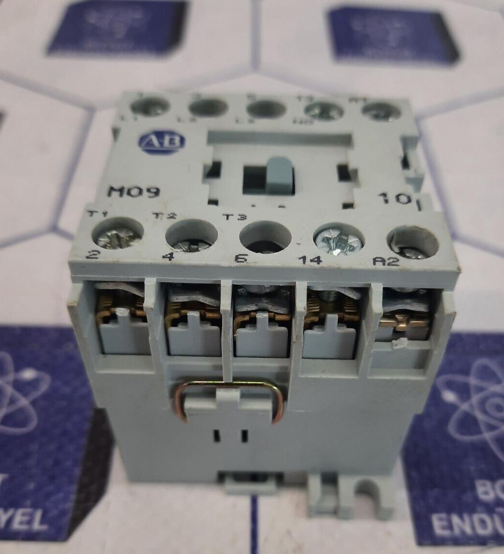 ALLEN BRADLEY 100-MO9N͙3 / M-09 CONTACTOR