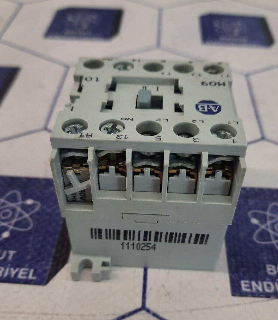 ALLEN BRADLEY 100-MO9N͙3 / M-09 CONTACTOR