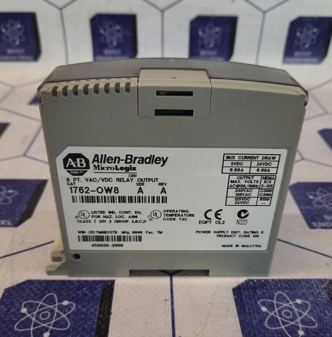 ALLEN BRADLEY  1762-OW8 MicroLogix 1200 8PT VAC/VDC RELAY OUTPUT