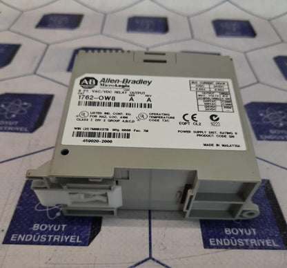 ALLEN BRADLEY  1762-OW8 MicroLogix 1200 8PT VAC/VDC RELAY OUTPUT