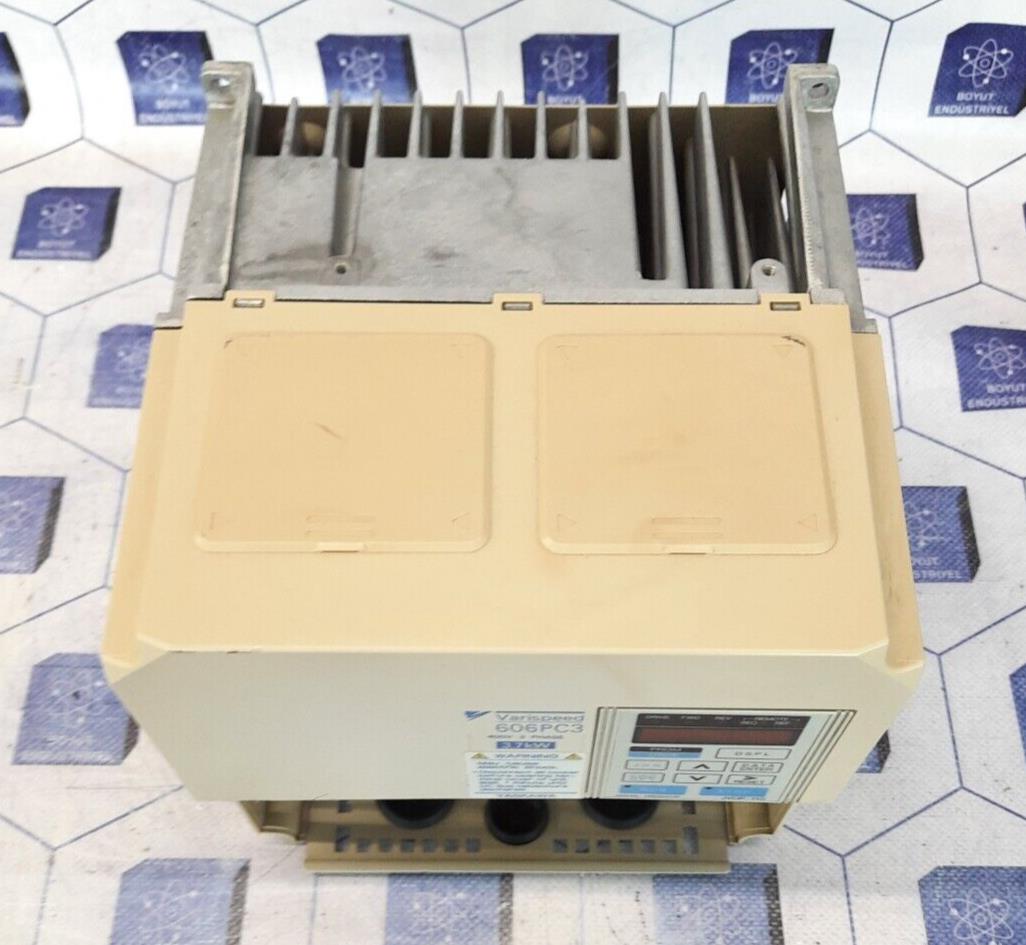 YASKAWA CIMR-PCC43P7 VARISPEED 606PC3