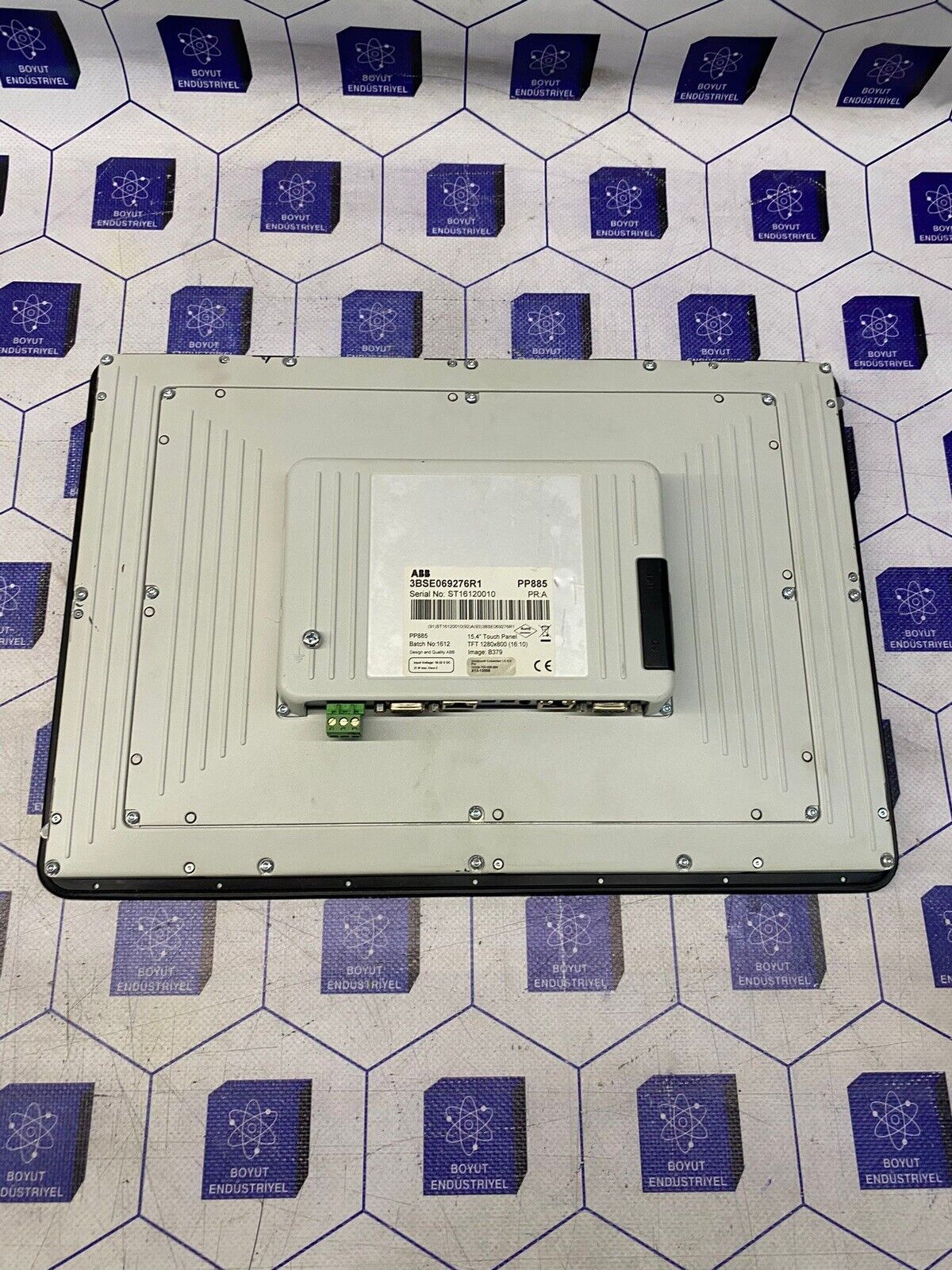 ABB 3BSE069276R1 PP885 15,4" TOUCH PANEL TFT: 1280x800 (16:10) IMAGE: B379