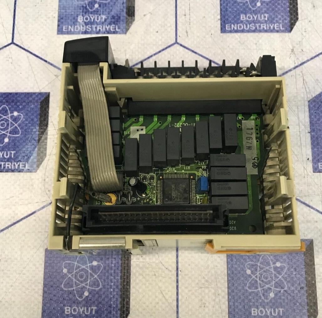 OMRON CQM1-0C222 OUTPUT UNIT
