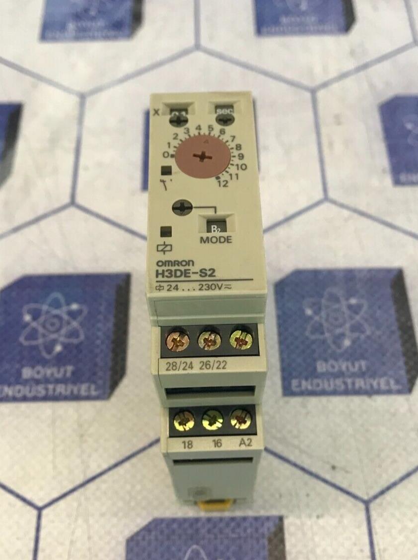 OMRON H3DE-S2 TIMER RELAY