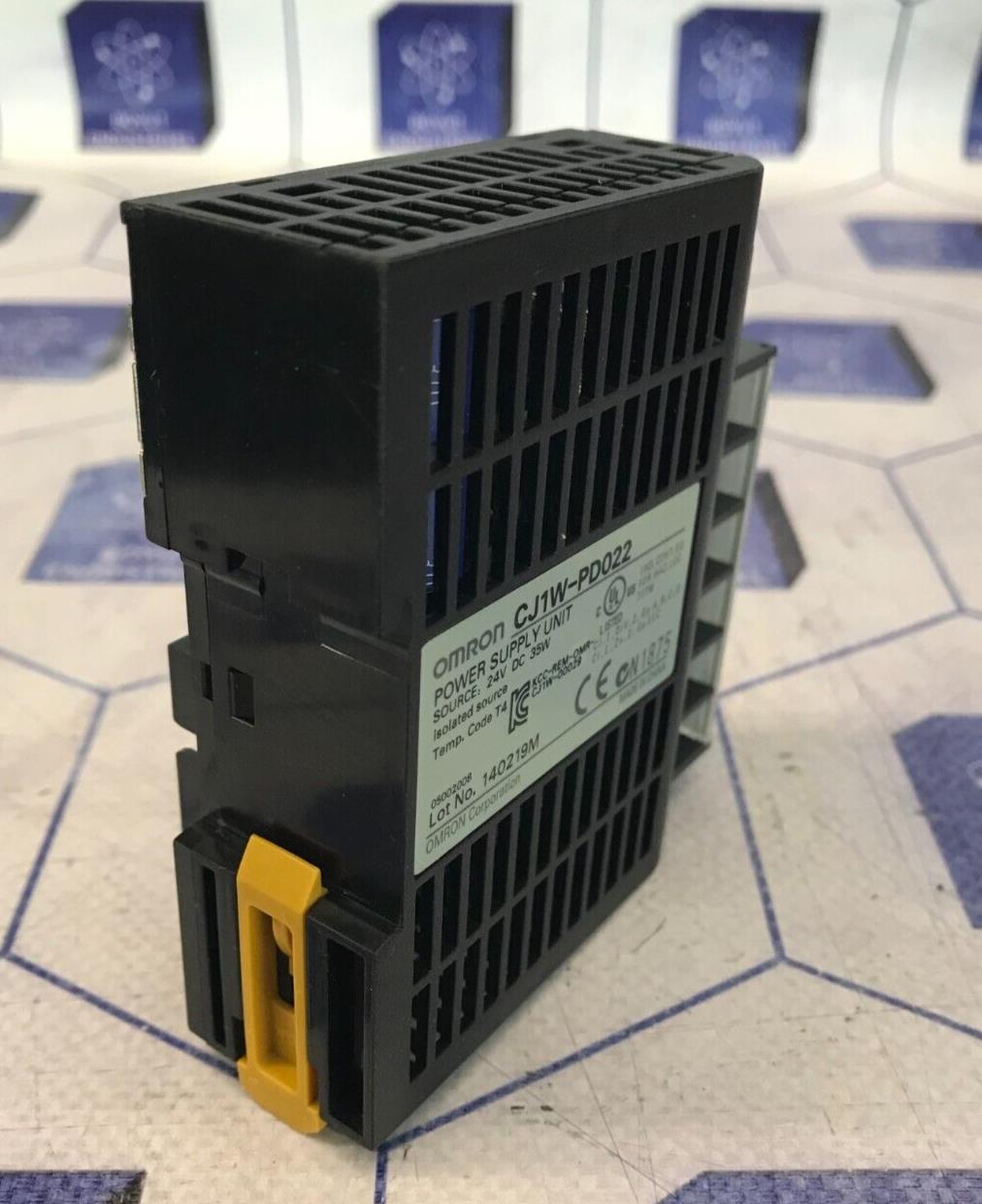 OMRON CJ1W-PD022 POWER SUPPLY UNIT