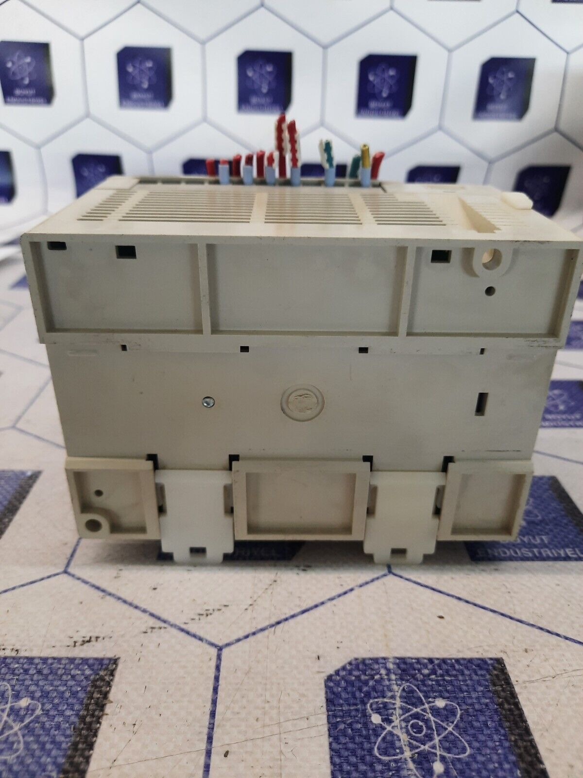 MITSUBISHI FX3U-16MR/DS PROGRAMMABLE LOGIC CONTROLLER