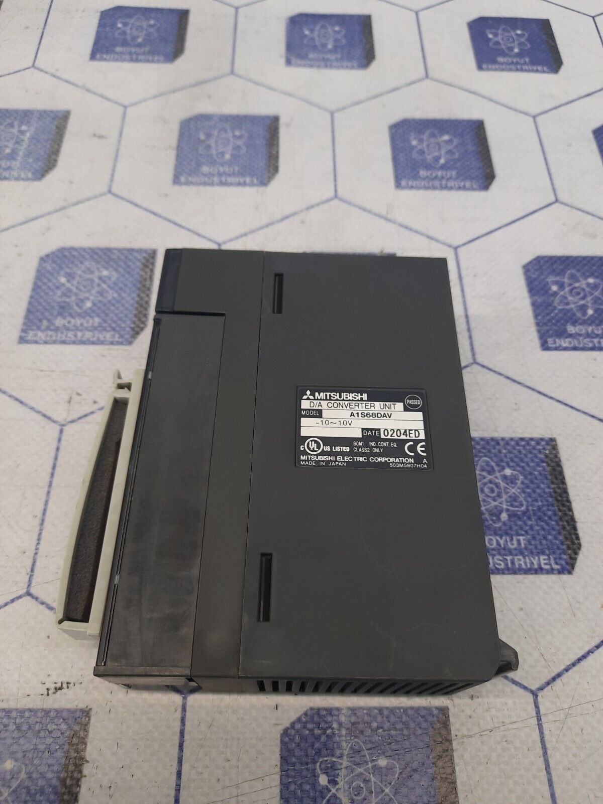 MITSUBISHI D/A CONVERTER UNIT A1S68DAV