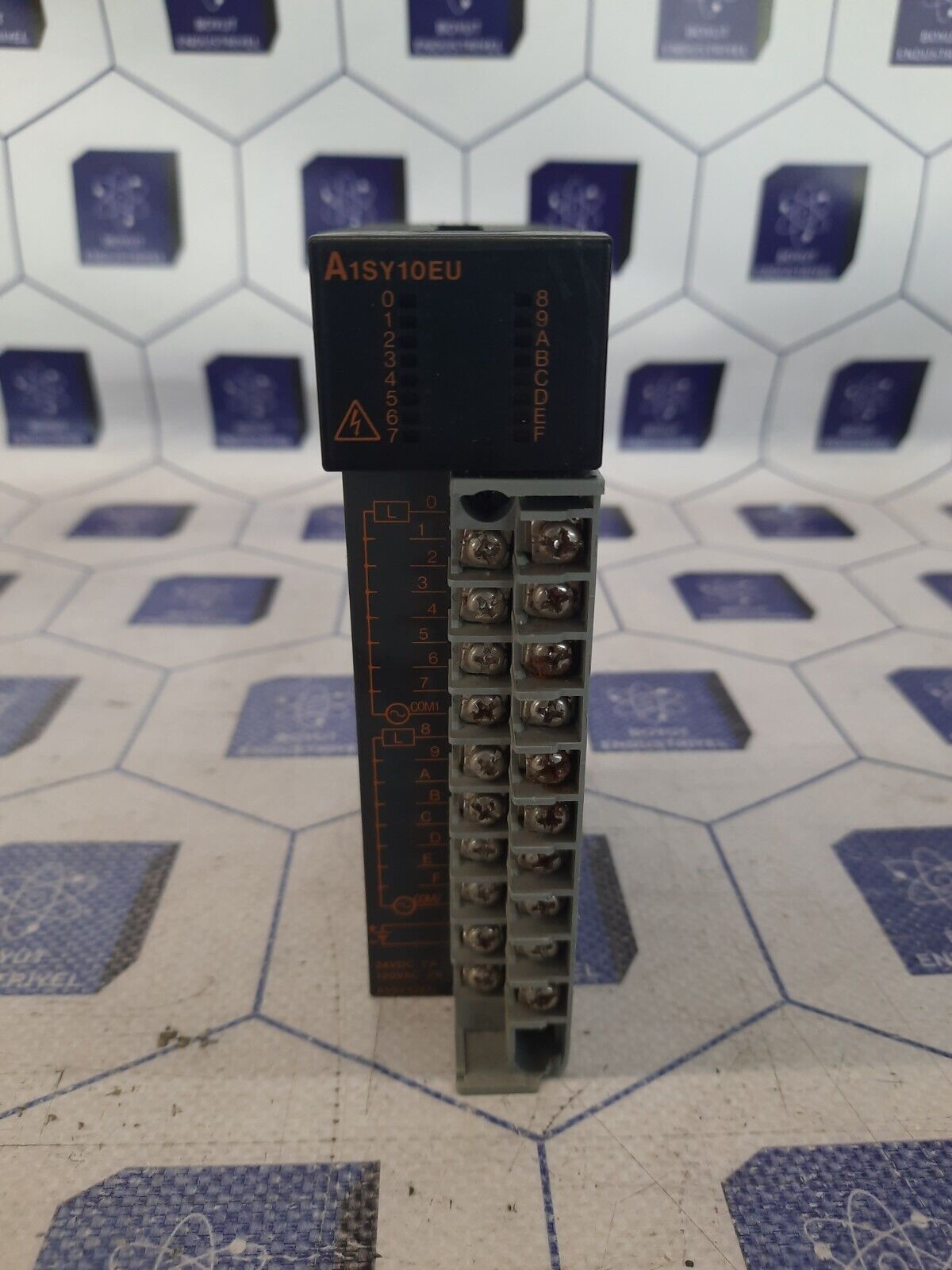 MITSUBISHI PLC MODULE OUTPUT UNIT A1SY10EU