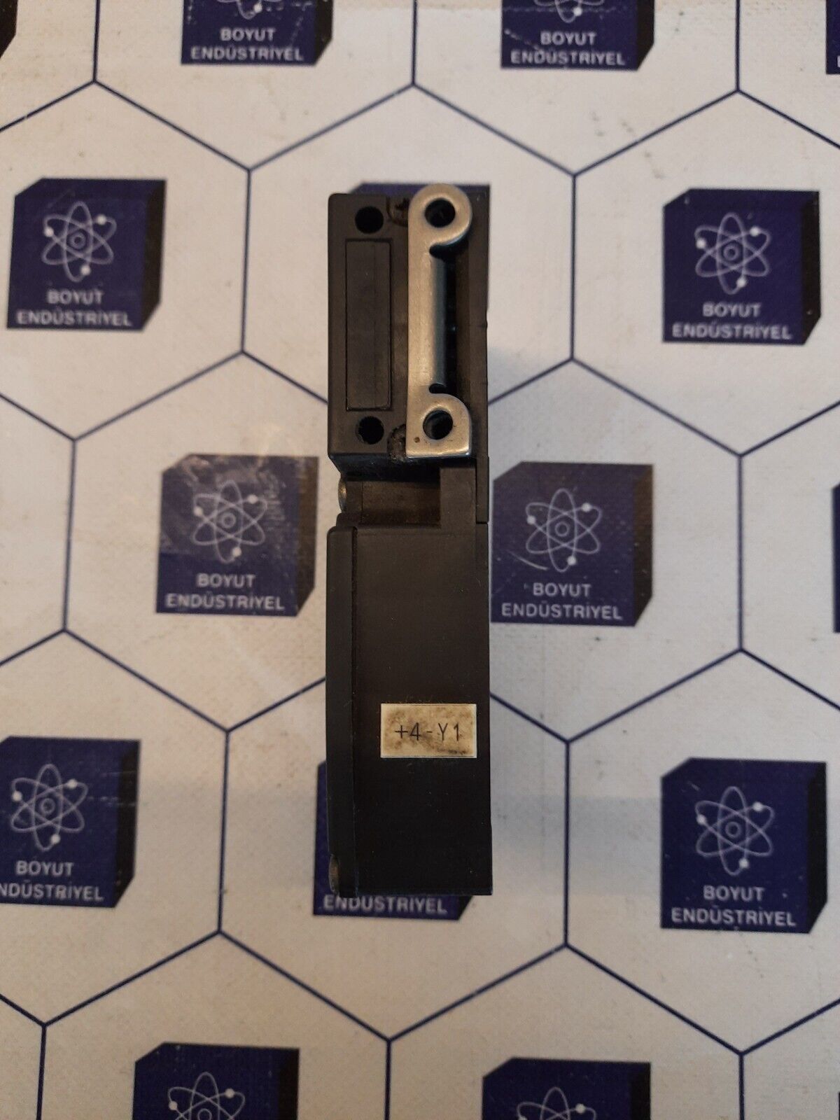 SCHMERSAL IEC 60947-5-1 Safety Hold