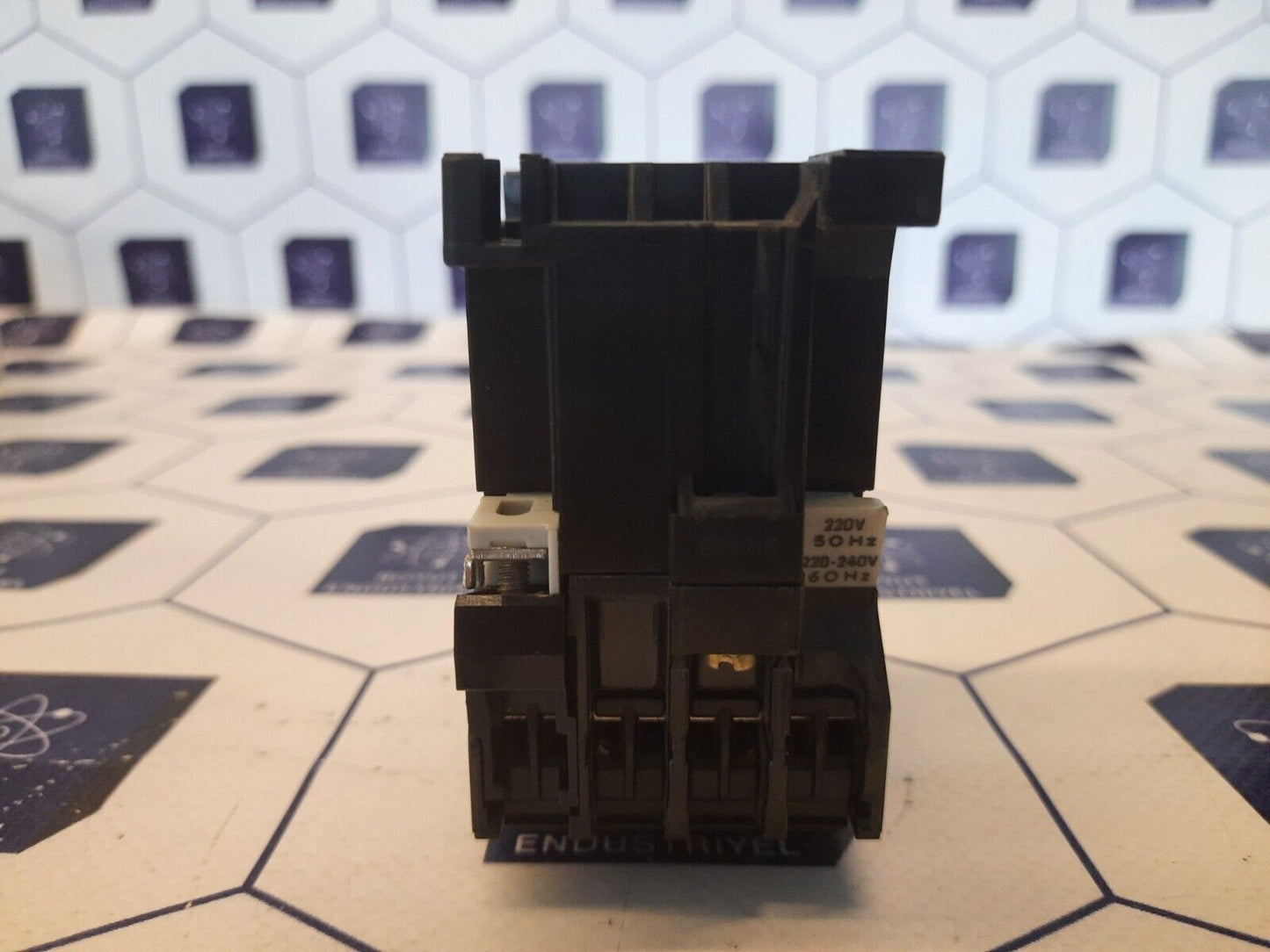 Telemecanique CA2-DN1229 A.65 auxiliary contactor relay 110-120v 60hz