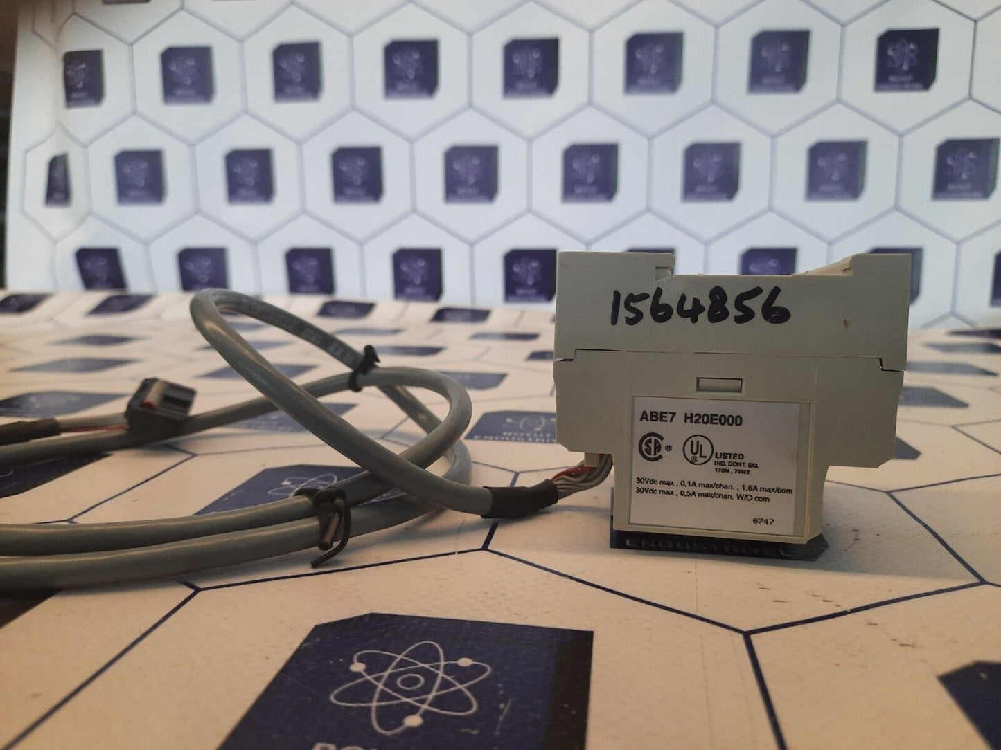 Telemecanique ABE7 H20E000 Module 16 Digital I/O With Cable