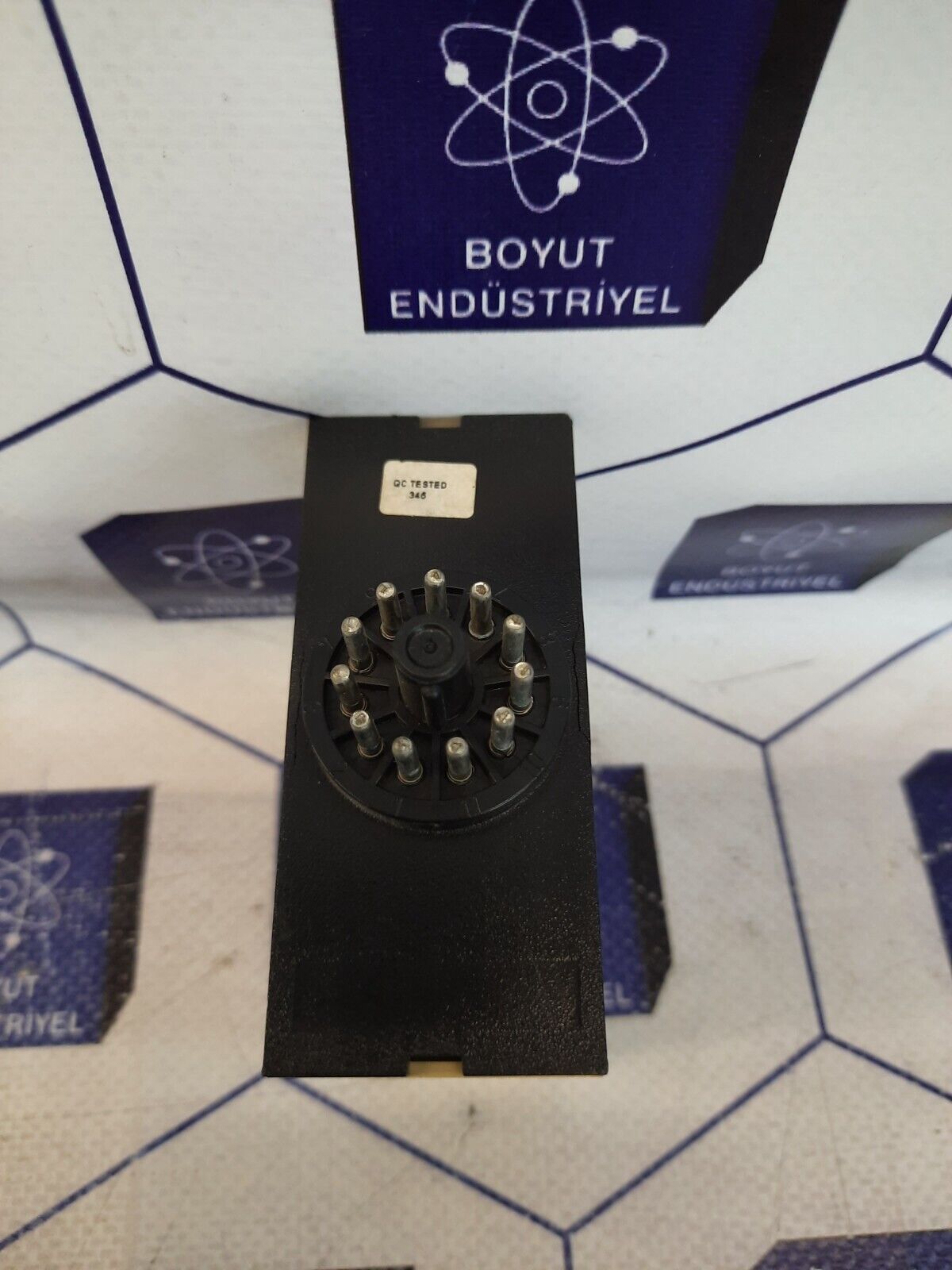 CARLO GAVAZZI ST125230100 PT100 CONTROLLER 230V 0-100'C
