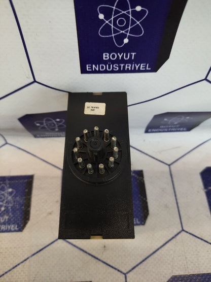 CARLO GAVAZZI ST125230100 PT100 CONTROLLER 230V 0-100'C