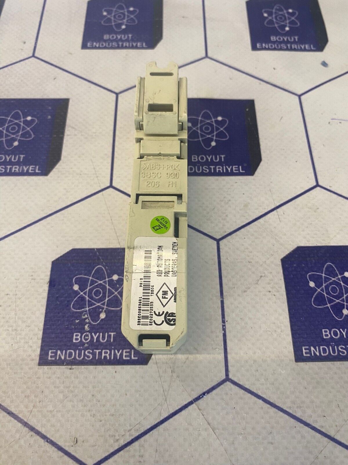 ABB Cable Adapter Bus Outlet 3BSE008536R1 TB806