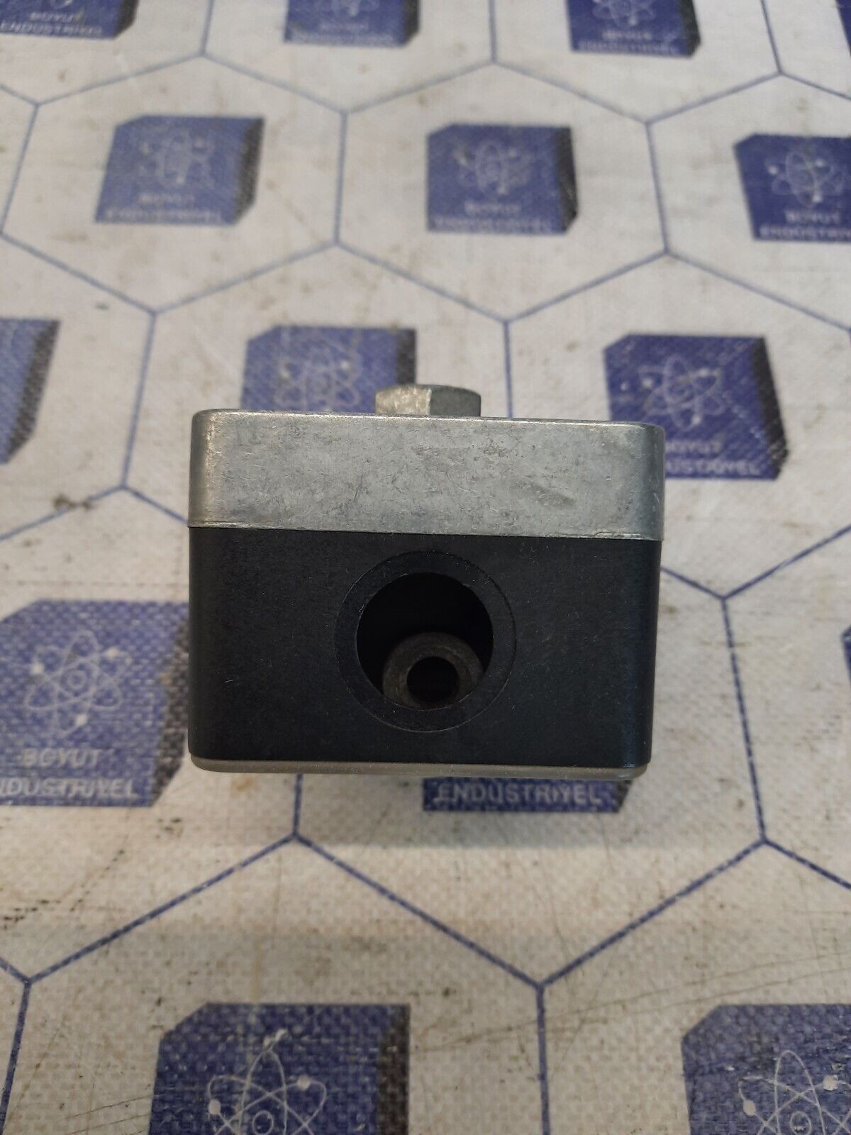 JOHNSON CONTROLS P33GB-9300 PRESSURE SWITCH