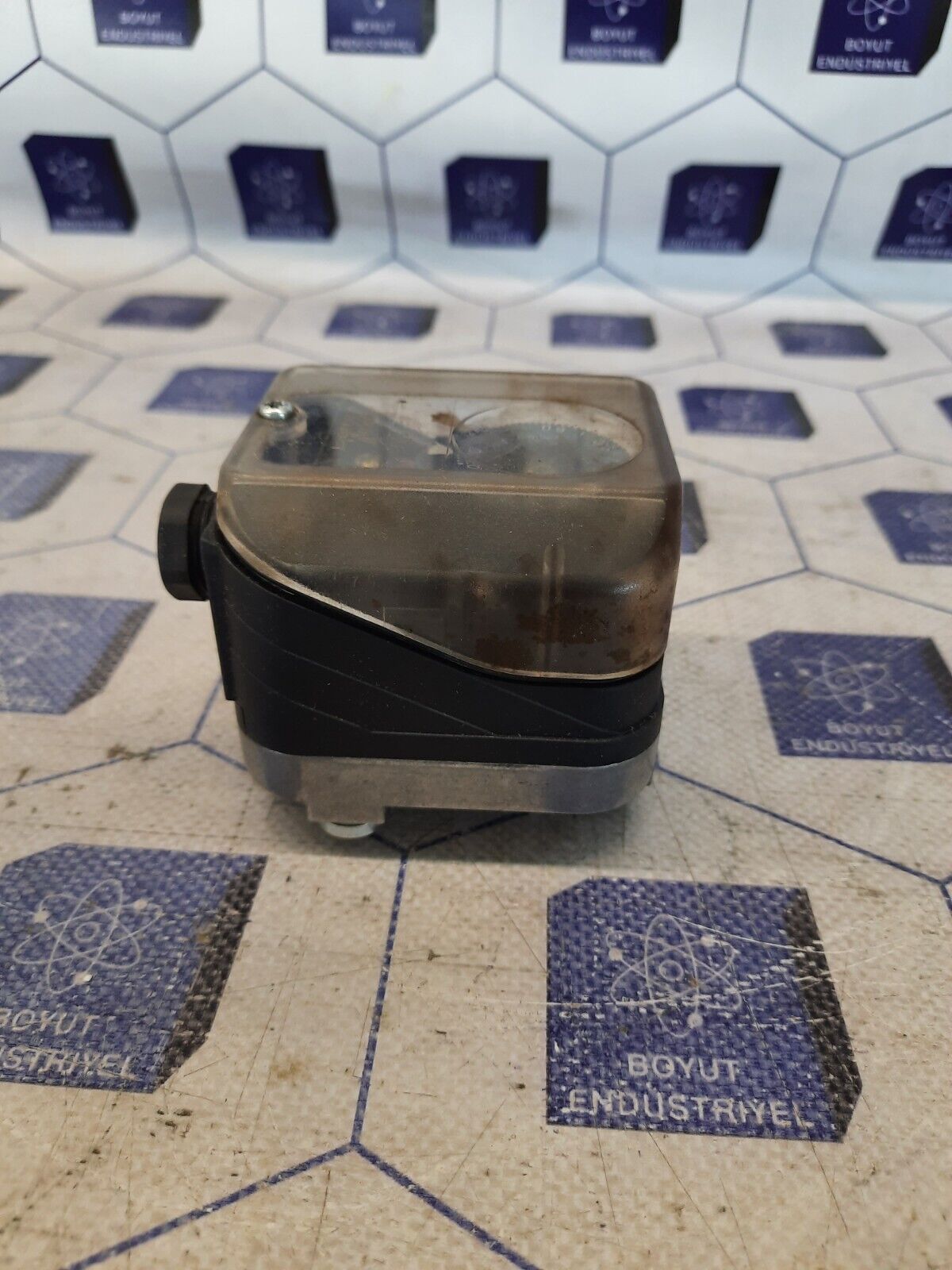 Krom Schroder DG6U-3 Gas Pressure Switch