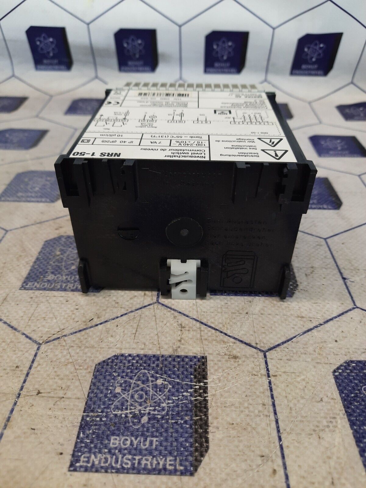 Flowserve Gestra NRS 1-50 24VDC Level Switch