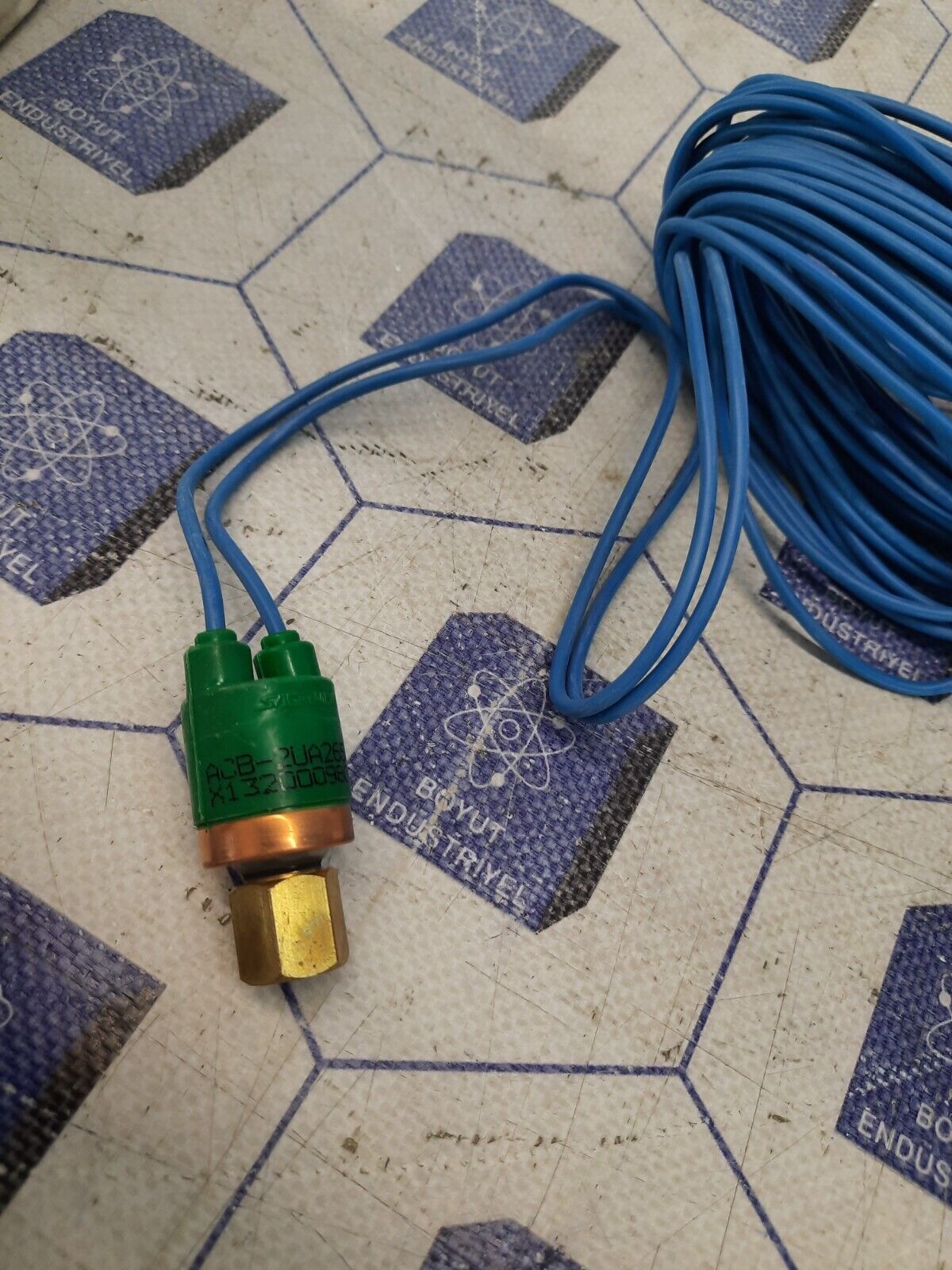 TRANE SWT01403 SWITCH LOWPRESSURE CONTROL