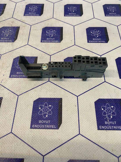 SIEMENS 6ES7 193-4CB30-0AA0 TERMINAL MODULE