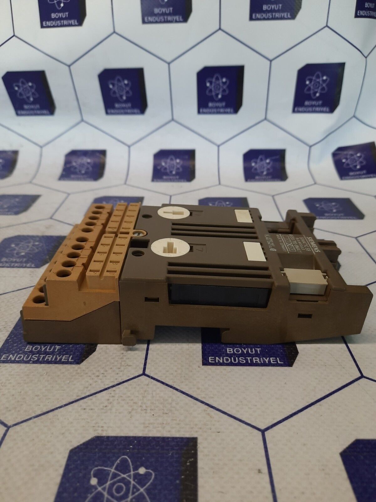 SIEMENS 6ES5 700-8MA11 SIMATIC S5 BUS MODULE