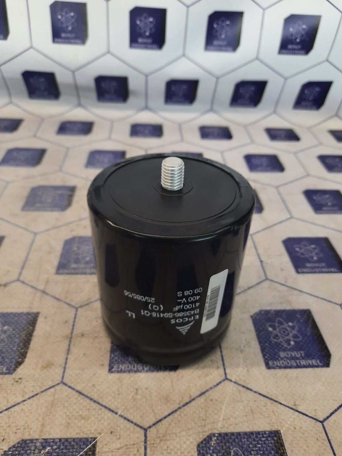 EPCOS B43586-S9418-Q1 Electrolytic Capacitor