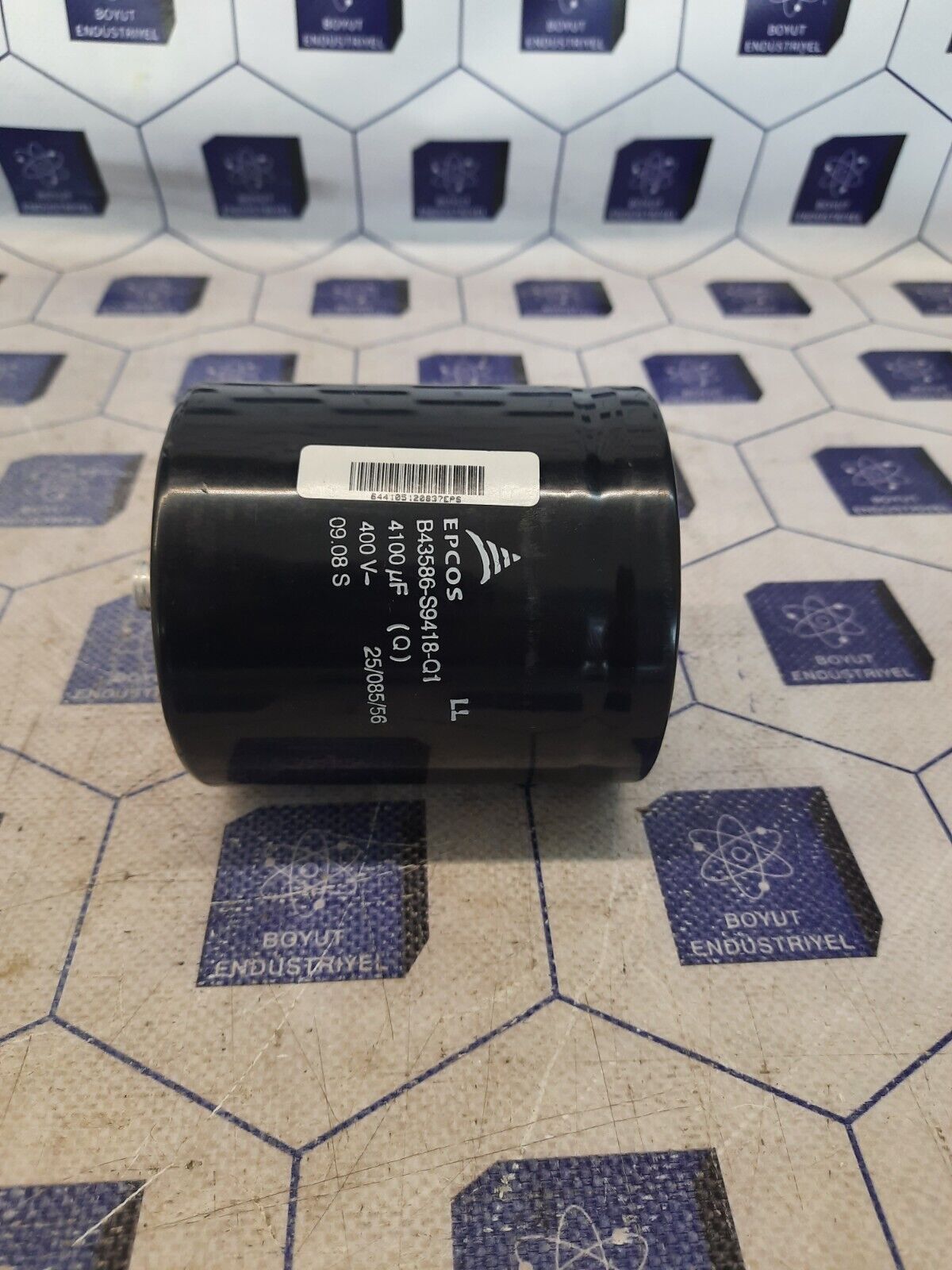 EPCOS B43586-S9418-Q1 Electrolytic Capacitor