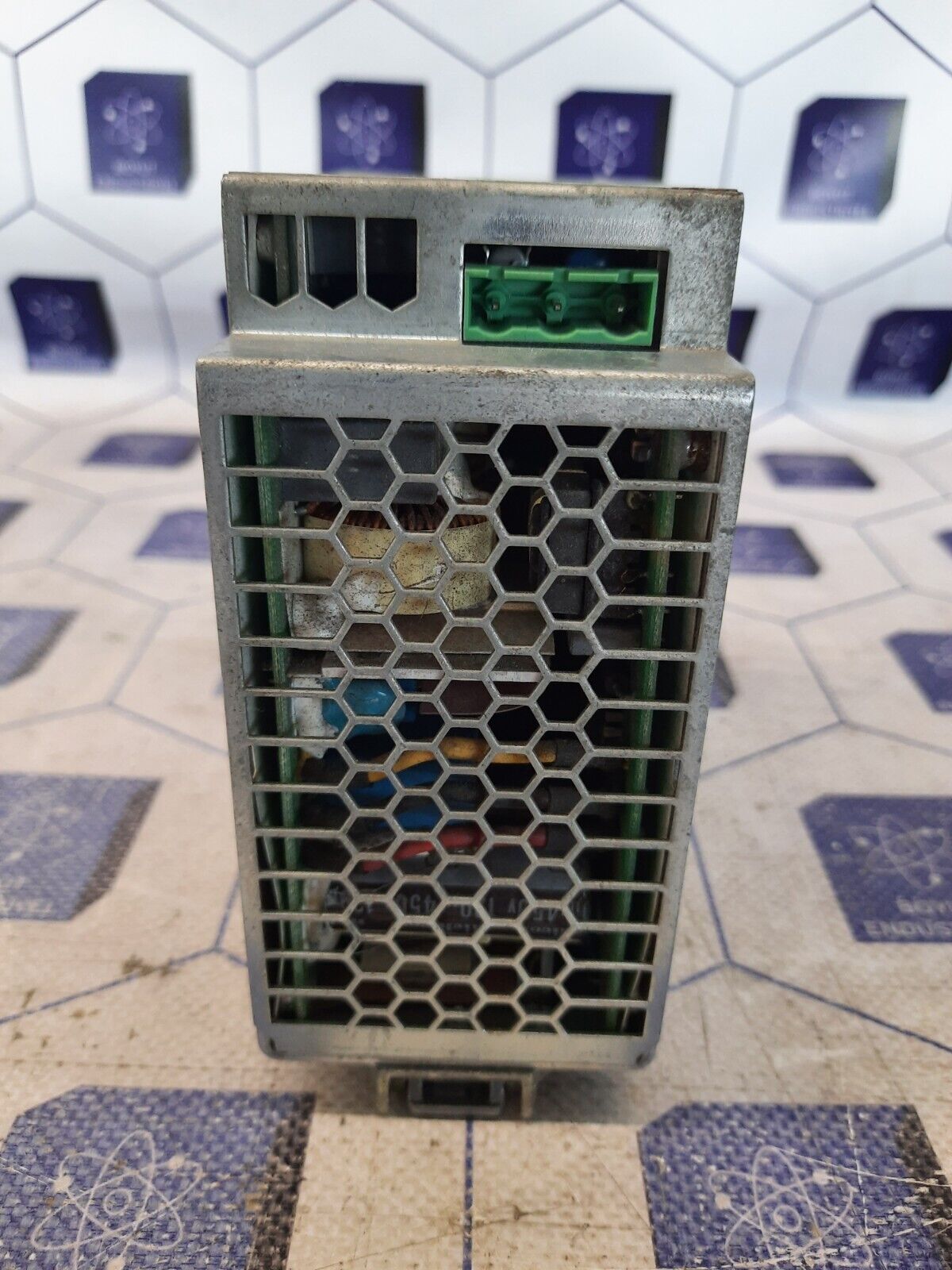 PHOENIX CONTACT QUINT-PS/1AC/12DC/15 -2866718 POWER SUPPLY