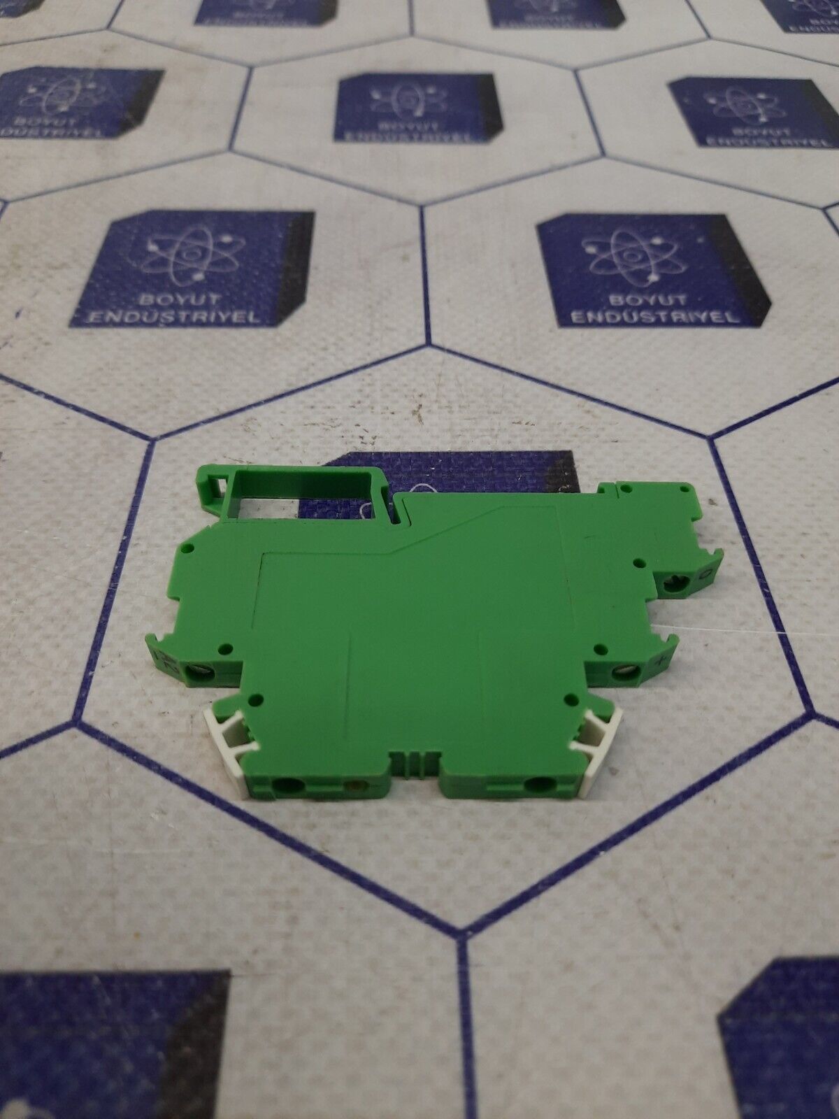 PHOENIX CONTACT DEK-OE- 24DC/ 24DC/100KHZ-G PART NO: 2964348