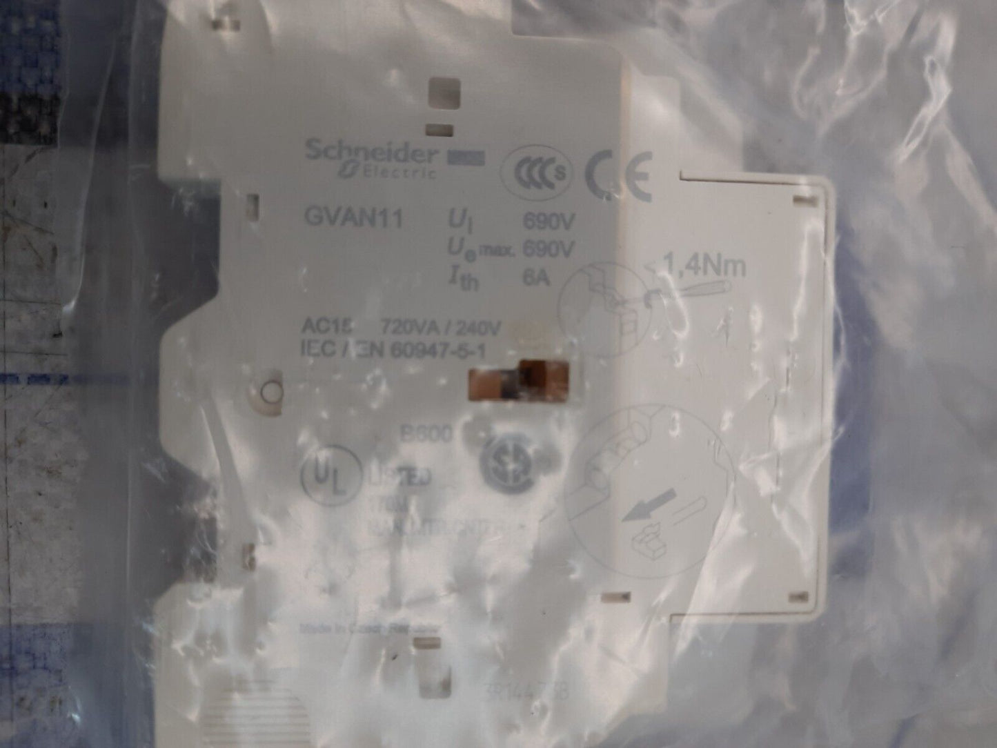 SCHNEIDER ELECTRIC GVAN11 Auxiliary Contact Block
