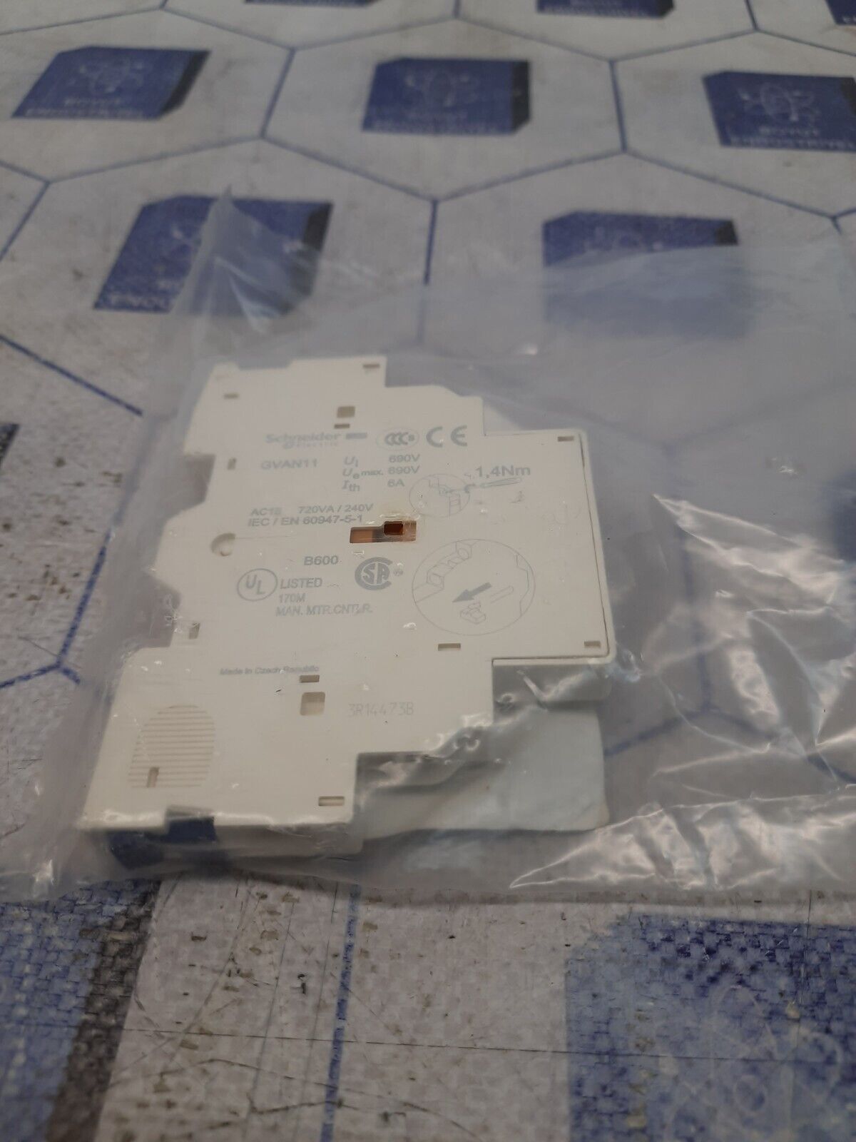 SCHNEIDER ELECTRIC GVAN11 Auxiliary Contact Block