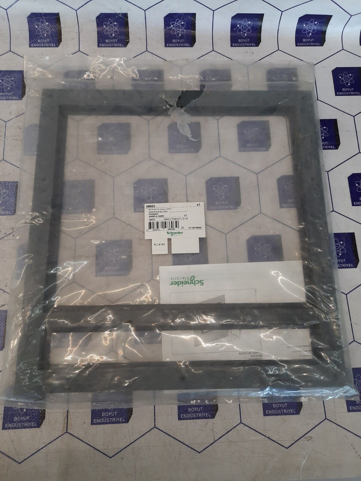 Schneider Electric 48603 Masterpact