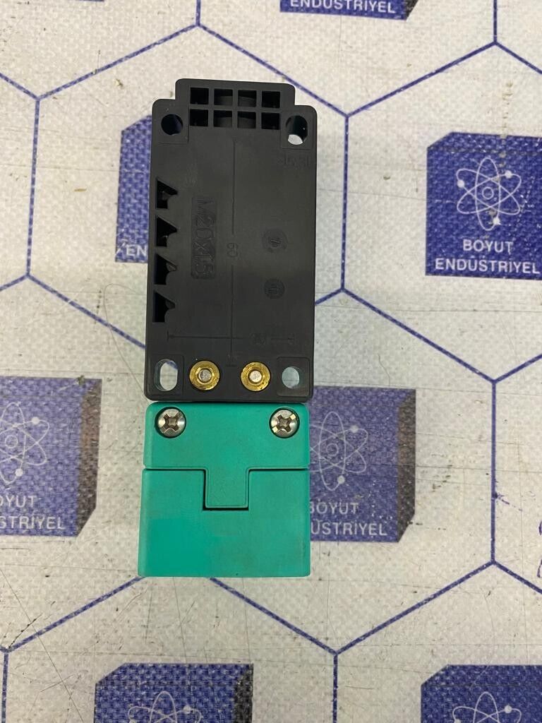 PEPPERL+FUCHS NCB15+U1+N0 D68301 Mannheim SENSOR