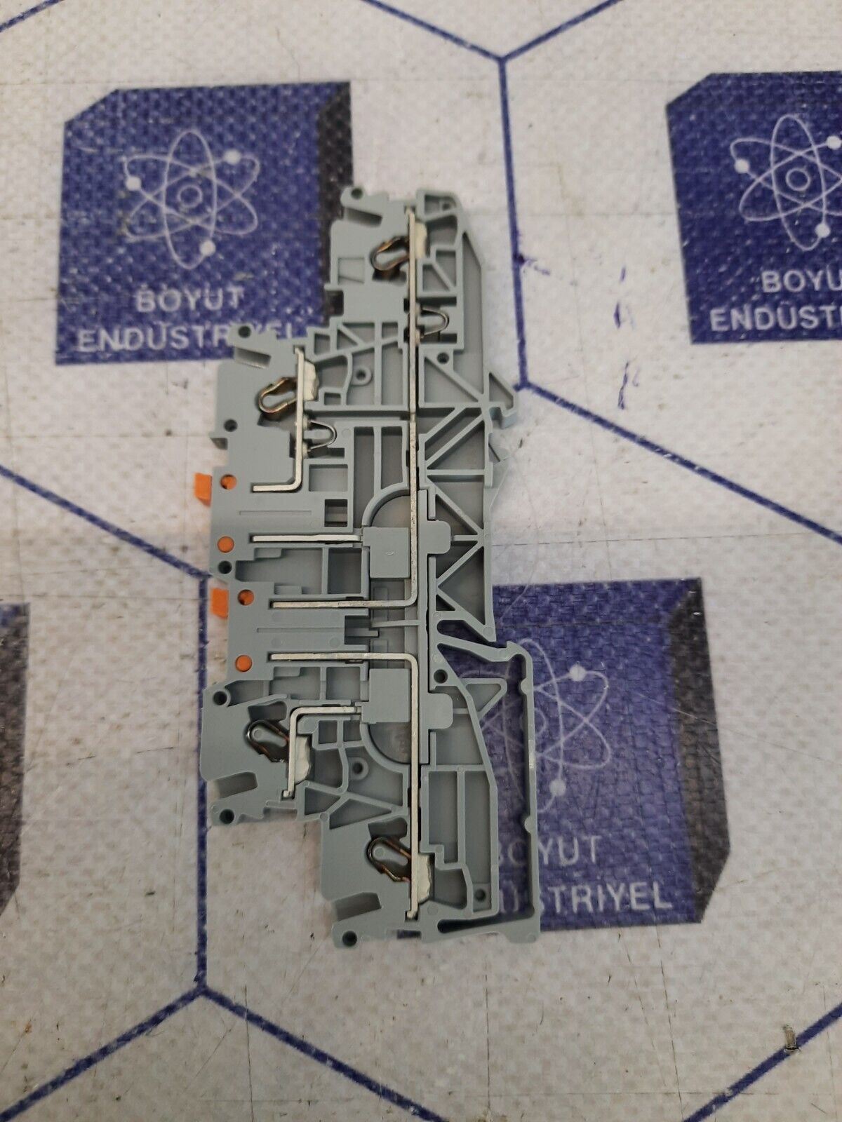 Wago 2002-2951 X 2  Double Disconnect Terminal Block