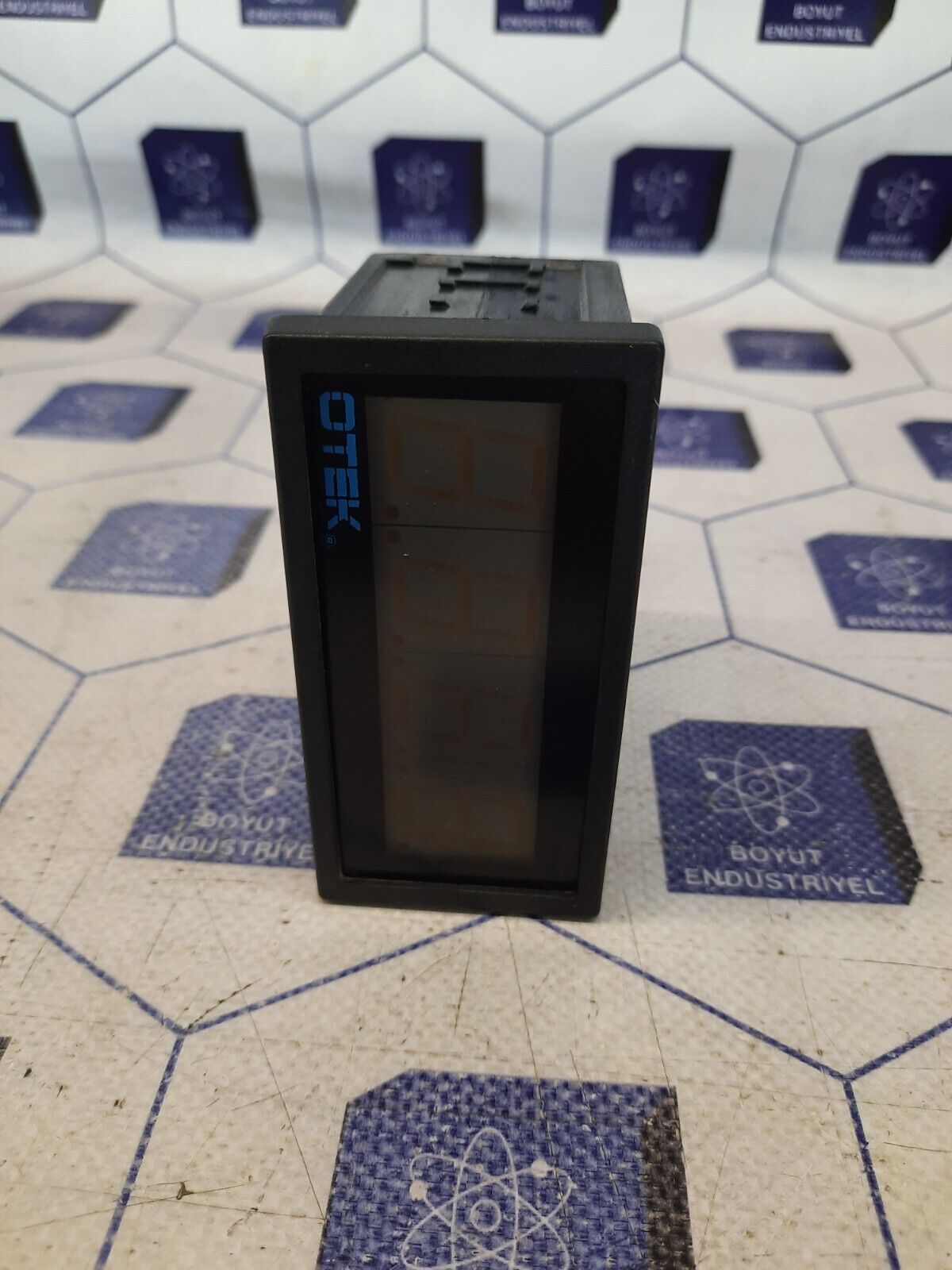 OTEK CORP PANEL METER MODEL OJ2000A0111