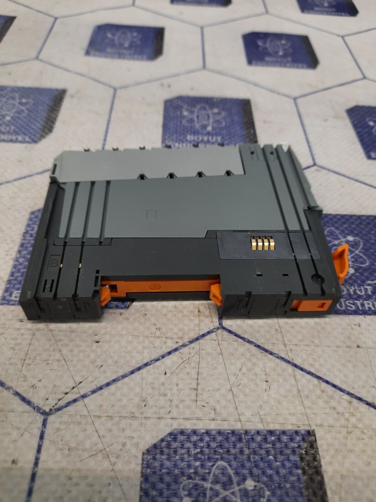 B&R X20 DO 9322 REV.I0 CONTROLS