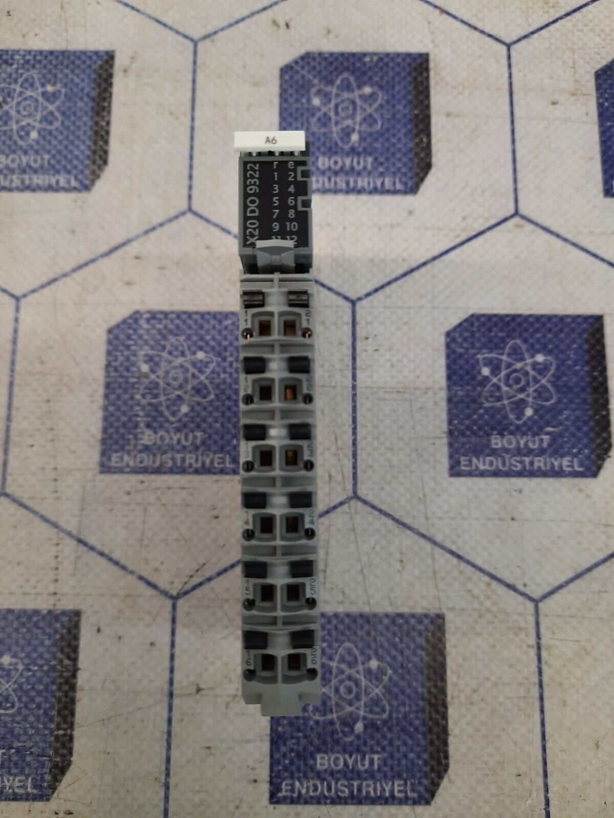 B&R X20 DO 9322 REV.I0 CONTROLS