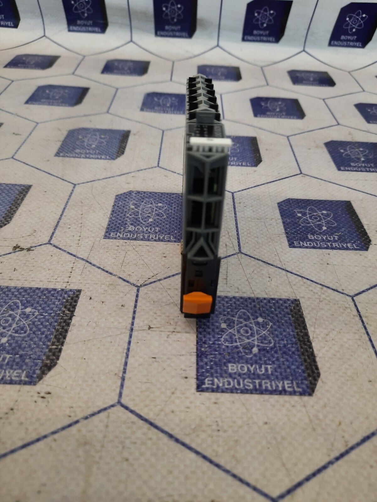 B&R X20 DO 9322 REV.I0 CONTROLS