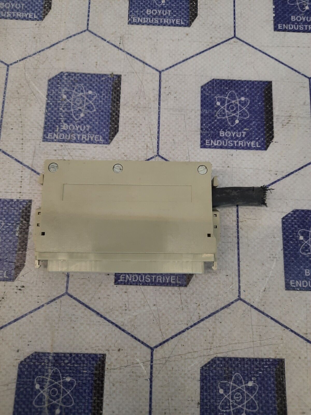 HARTING 09 03 264 6828 2207 Sıgnal