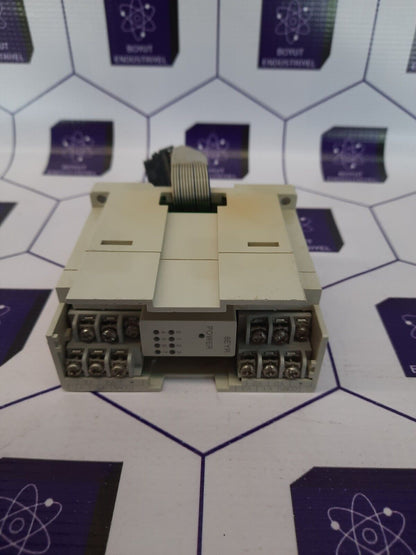 MITSUBISHI FX2N-8EYR-ES/UL PROGRAMMABLE CONTROLLER