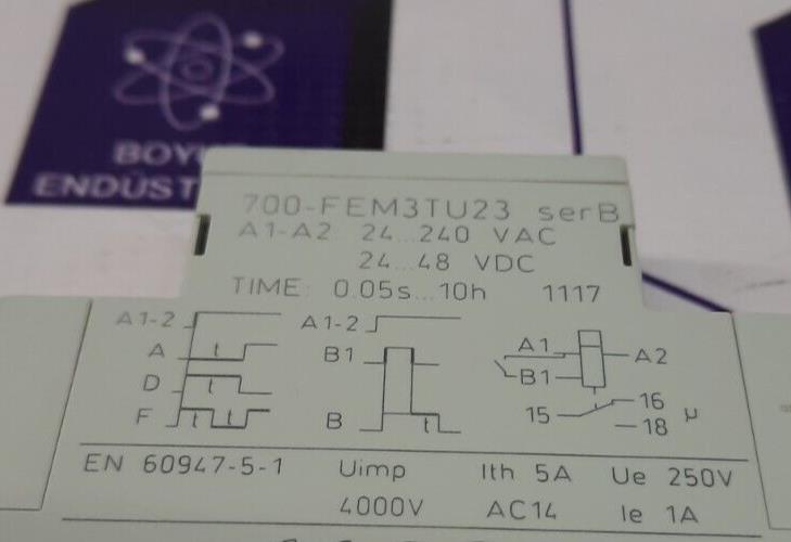 Allen Bradley 700-FEM3TU23 Ser.B Timing Relay