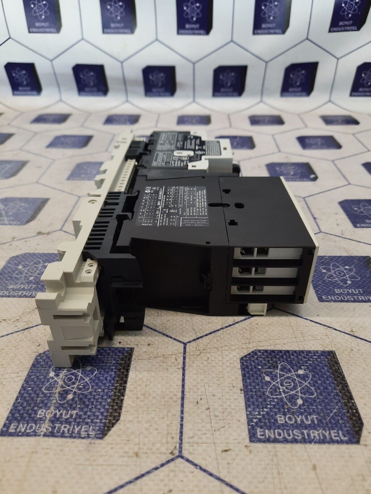 MOELLER MSC-D-25-M25 (24VDC)